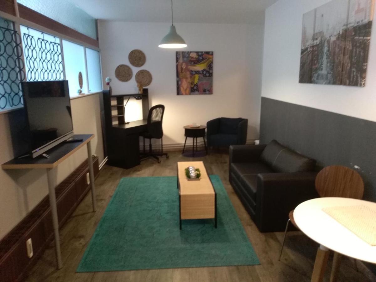 Stylisches Innenstadtappartement Graz Extérieur photo